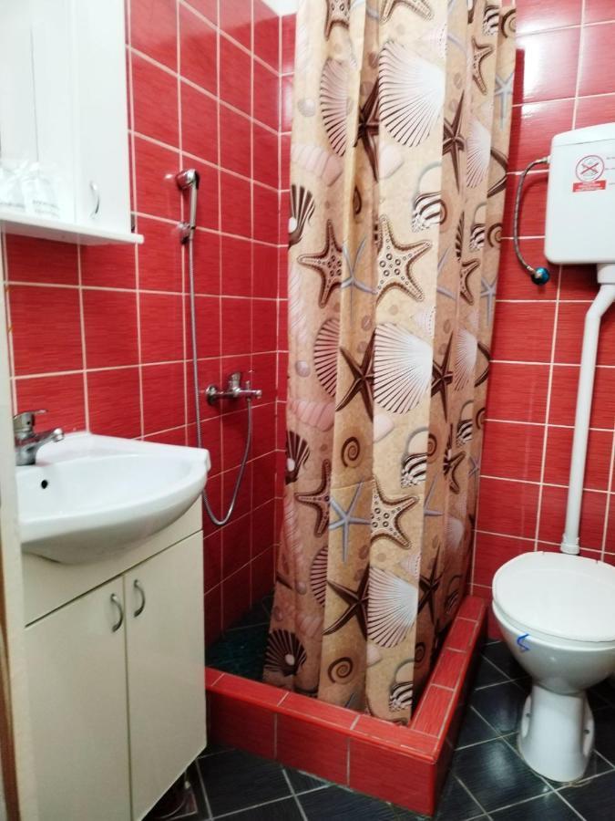 Fun Rooms Sobe Prenociste Borca Luaran gambar