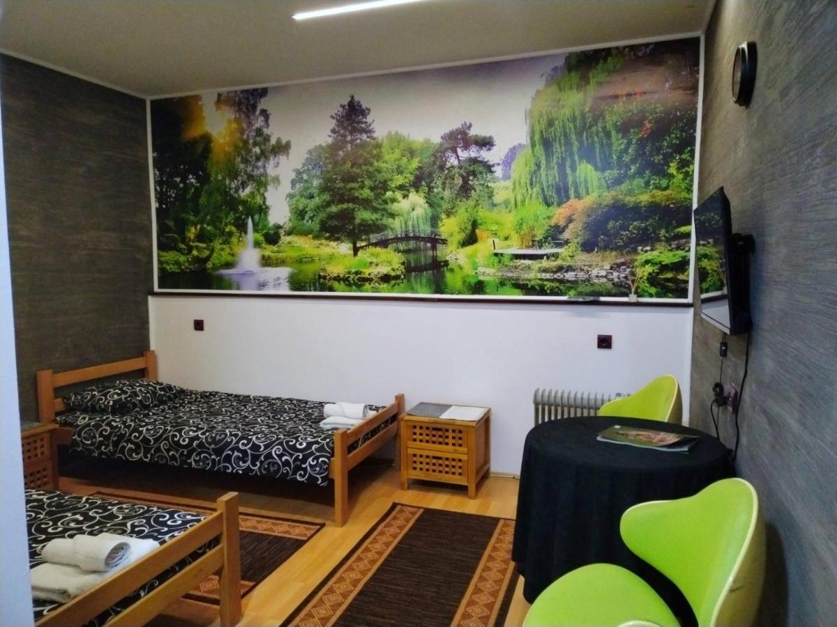 Fun Rooms Sobe Prenociste Borca Luaran gambar
