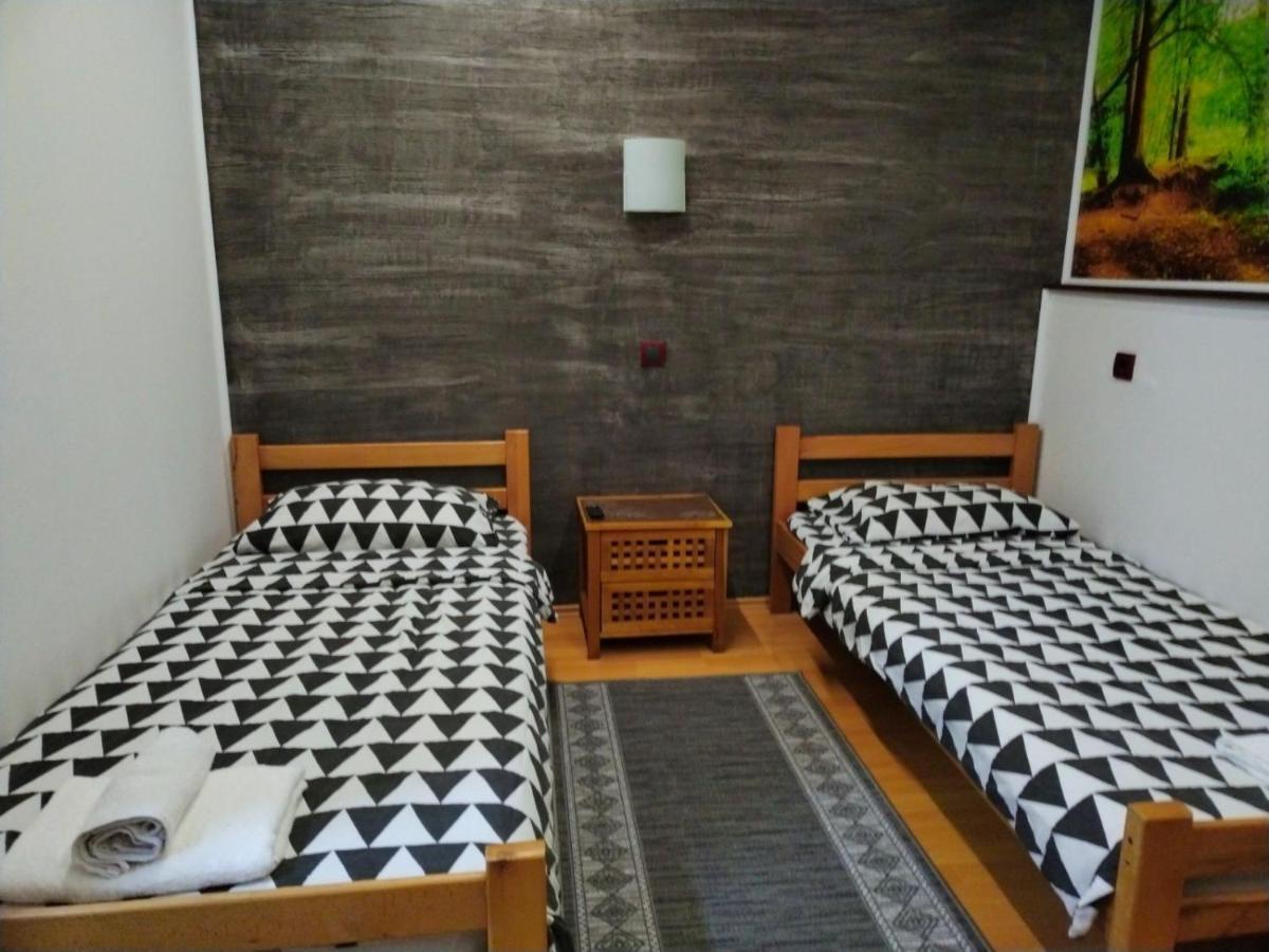 Fun Rooms Sobe Prenociste Borca Luaran gambar