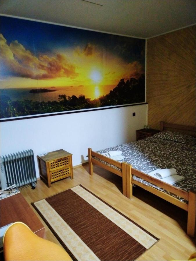 Fun Rooms Sobe Prenociste Borca Luaran gambar