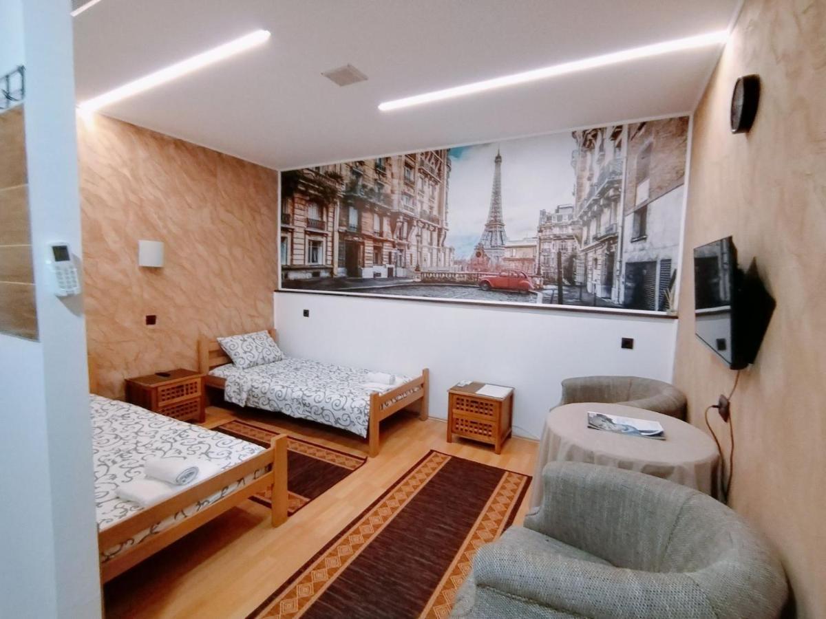 Fun Rooms Sobe Prenociste Borca Luaran gambar
